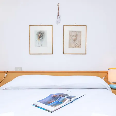 La Lampara House - Happy Apartament *