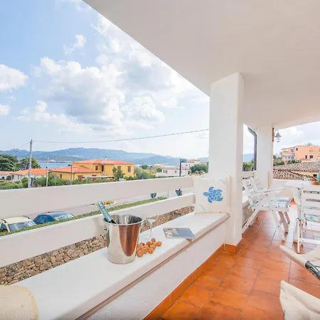 Apartment La Lampara House - Happy Cannigione