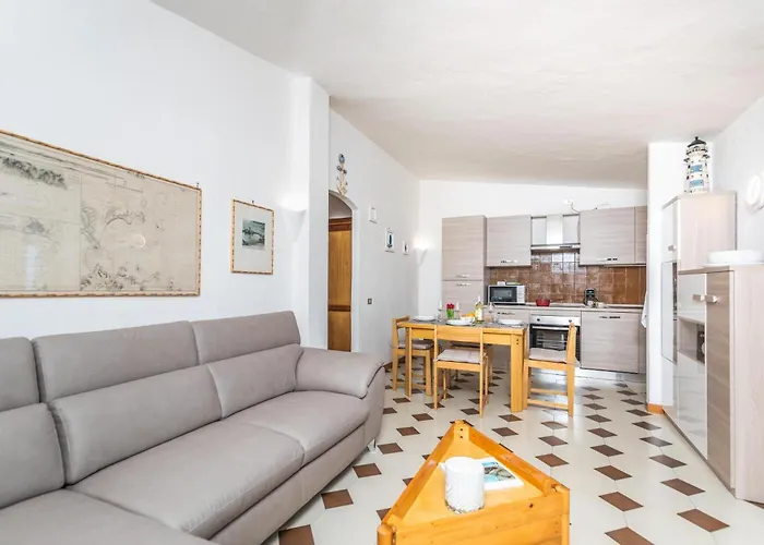 La Lampara House - Happy * Cannigione